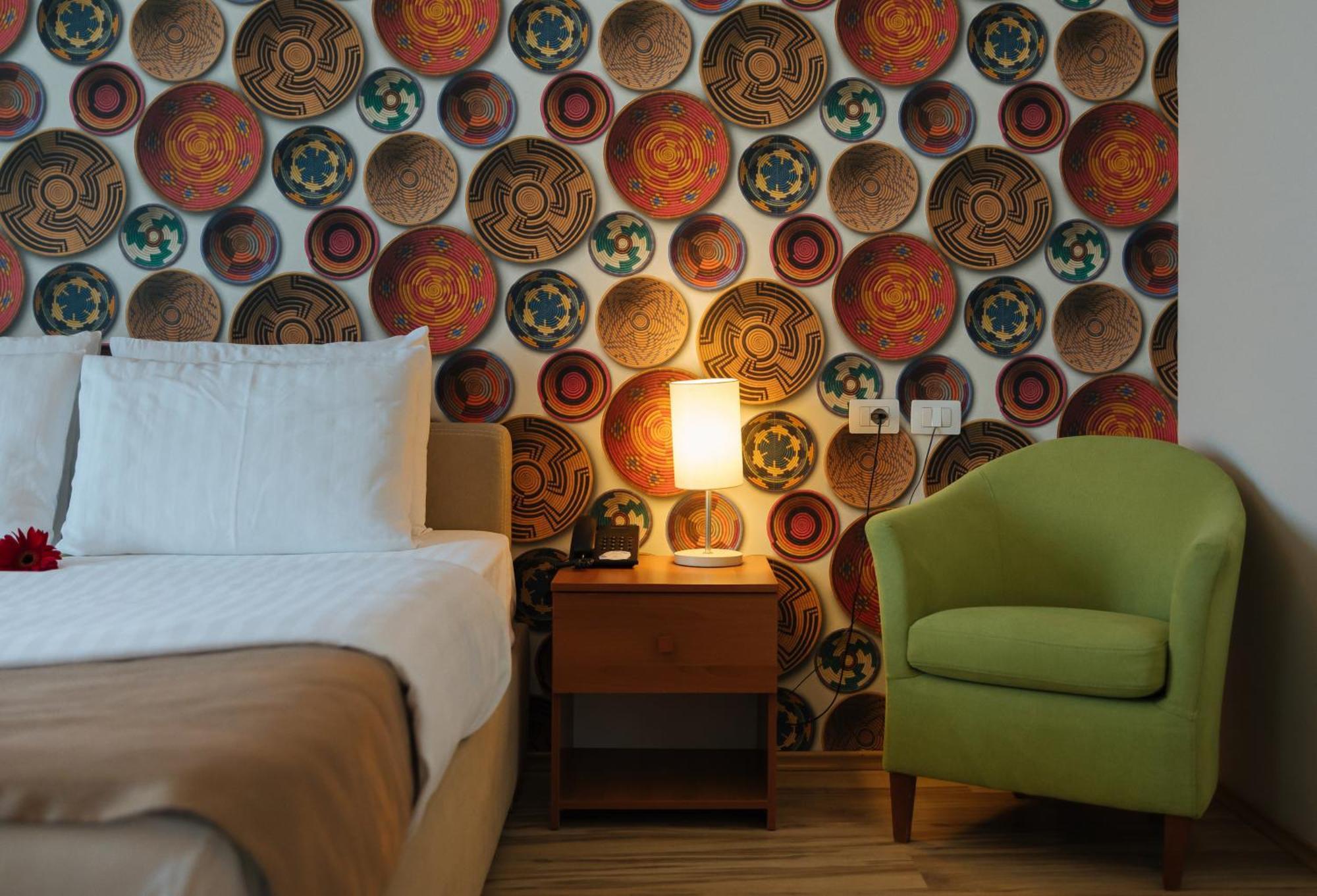 Kryemëdhej Albanian Star Hotel מראה חיצוני תמונה