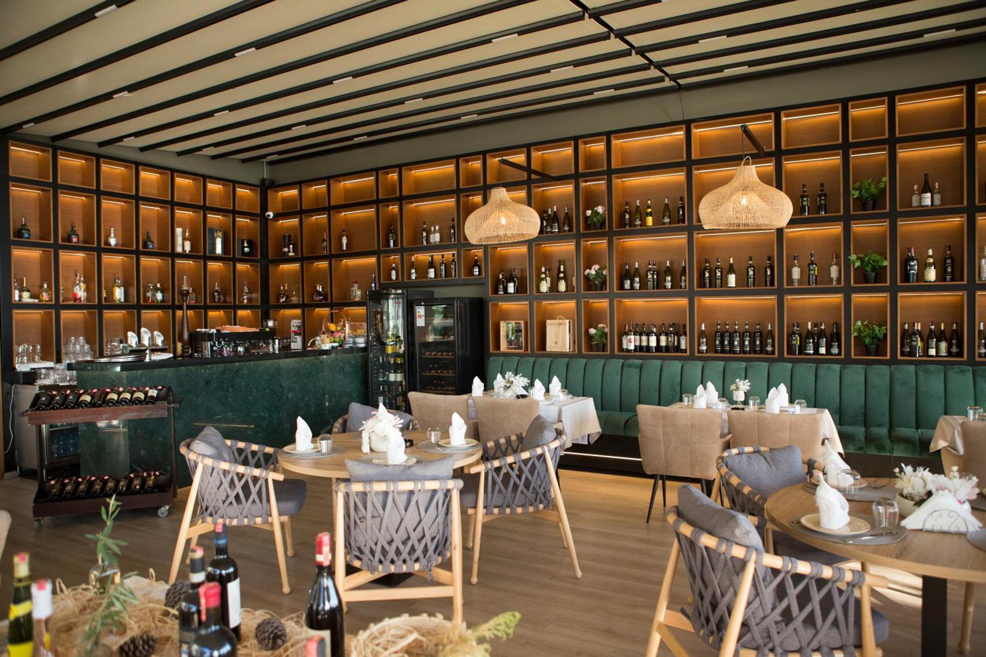 Kryemëdhej Albanian Star Hotel מראה חיצוני תמונה